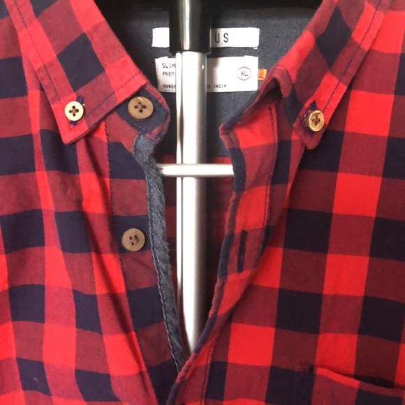 Cactus Slim Fit Red Navy Plaid Long Sleeve Button Down Shirt Sz XL - Picture 2 of 13